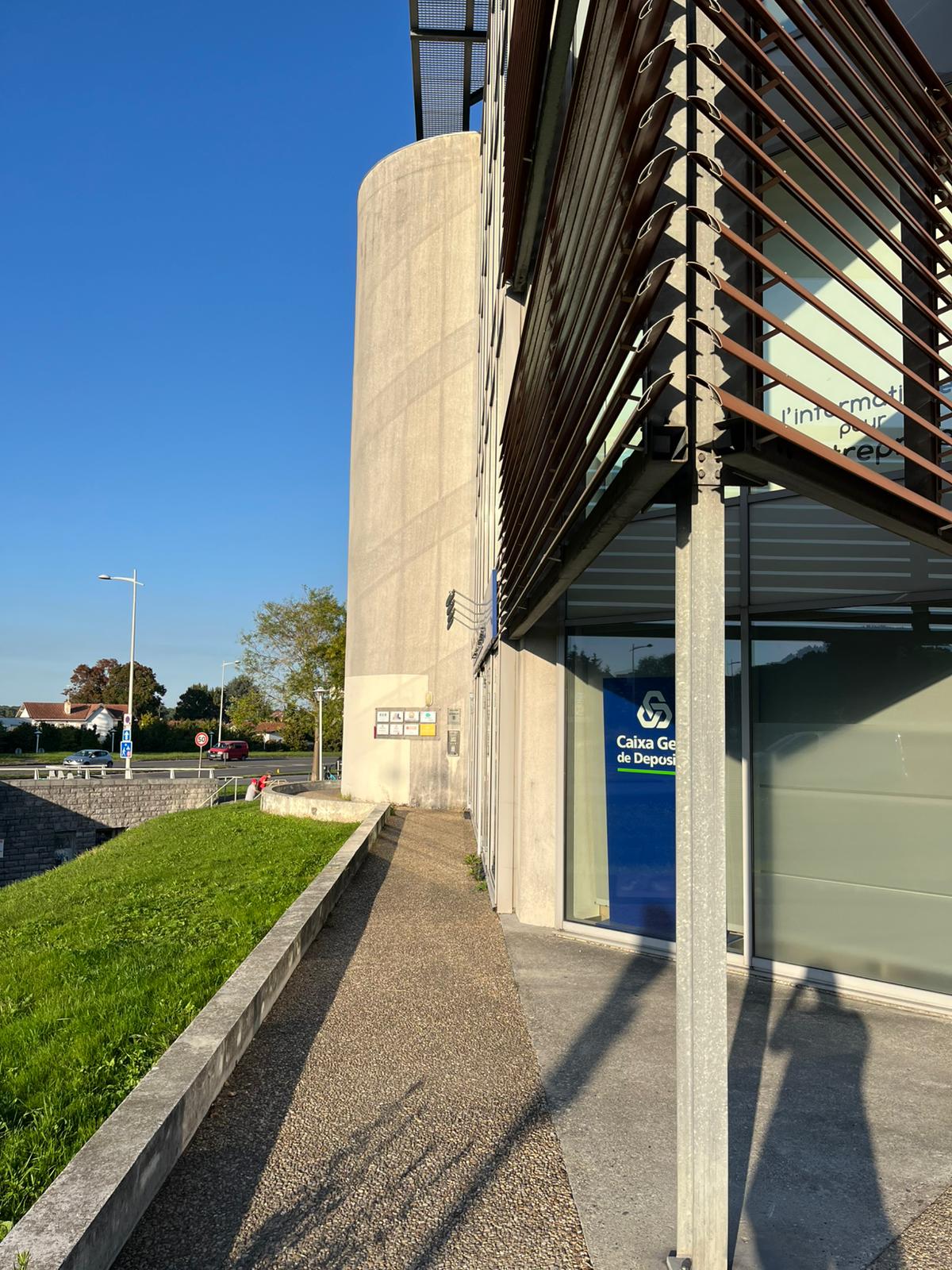 Batiment allée andromede